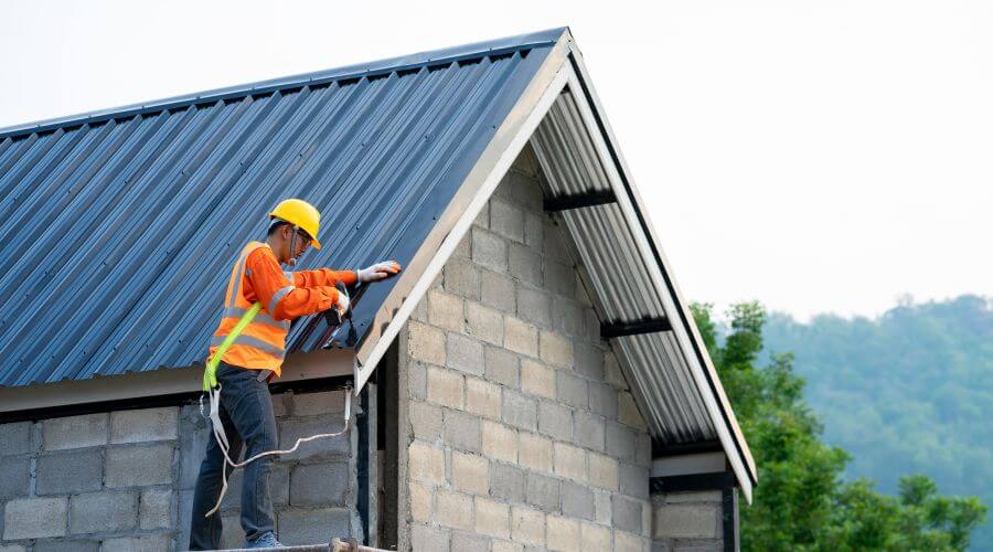 Professional metal roof installation in Coleman, FL